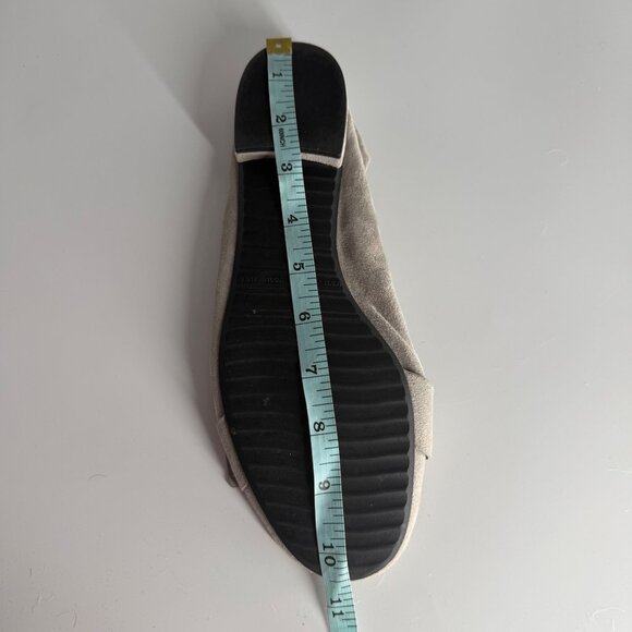 Kennel & Schmenger Gray Suede Womens Loafers With Rhinestone Buckle - Picture 10 of 10